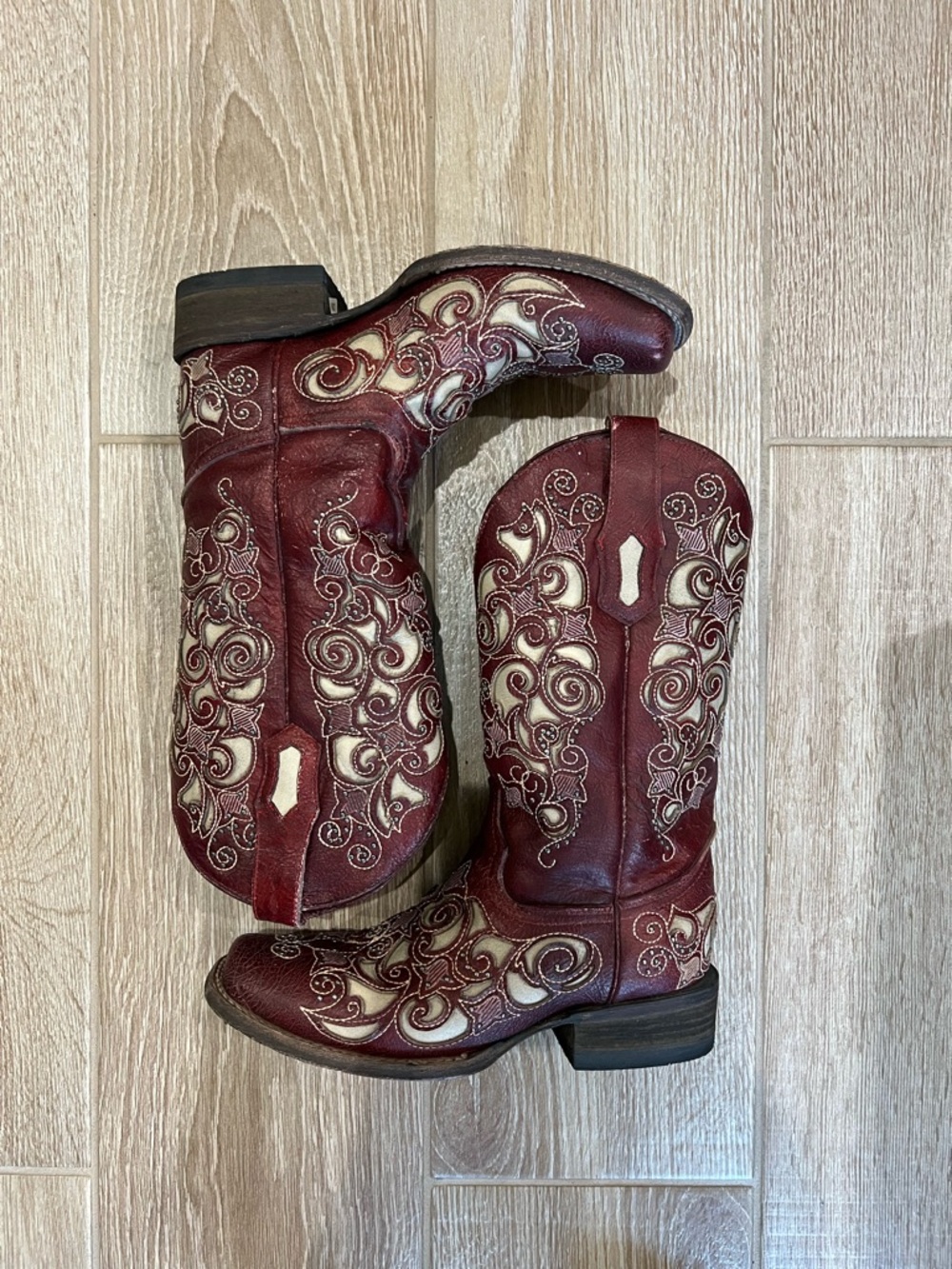 Corral Red Leather Embroidered Western Boots